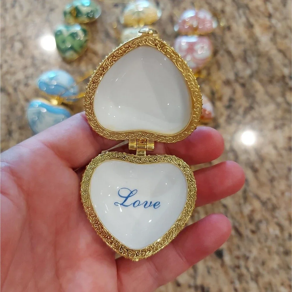 Valerie Parr Hill Ceramic Heart Shape Ornaments / Trinkets Set Of 6 ~ QVC
